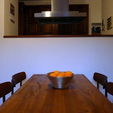 Hk Art Flat דירה